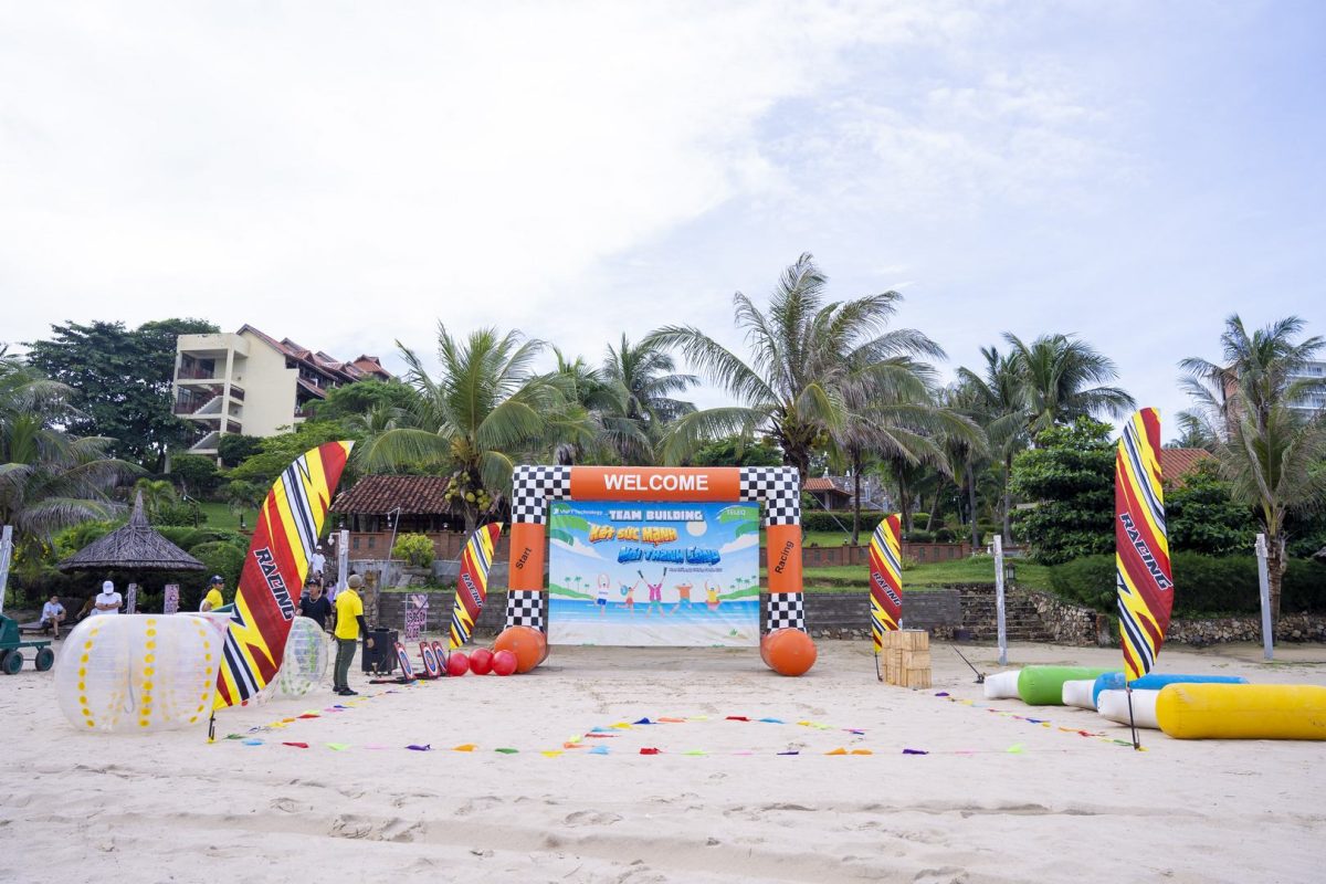 Chup anh teambuilding Mui Ne